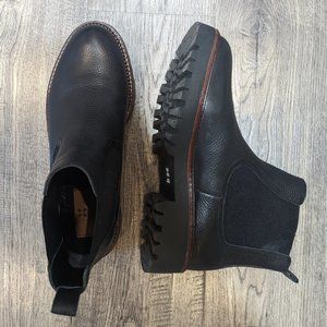 Caslon Miller Water Resistant Chelsea Boot